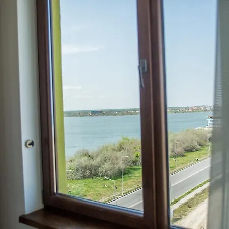 Apartment Bella Vista Summerland Mamaia