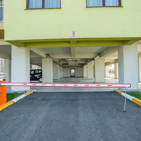 Bella Vista Summerland Mamaia